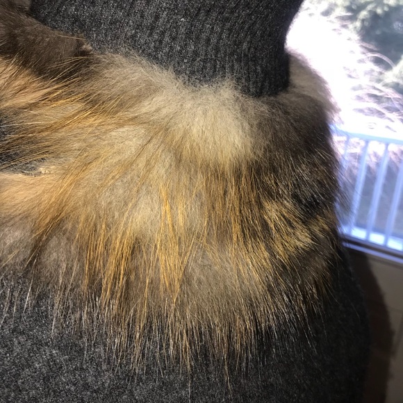 REAL CASHMERE AND FOX FUR knit top - Picture 4 of 7